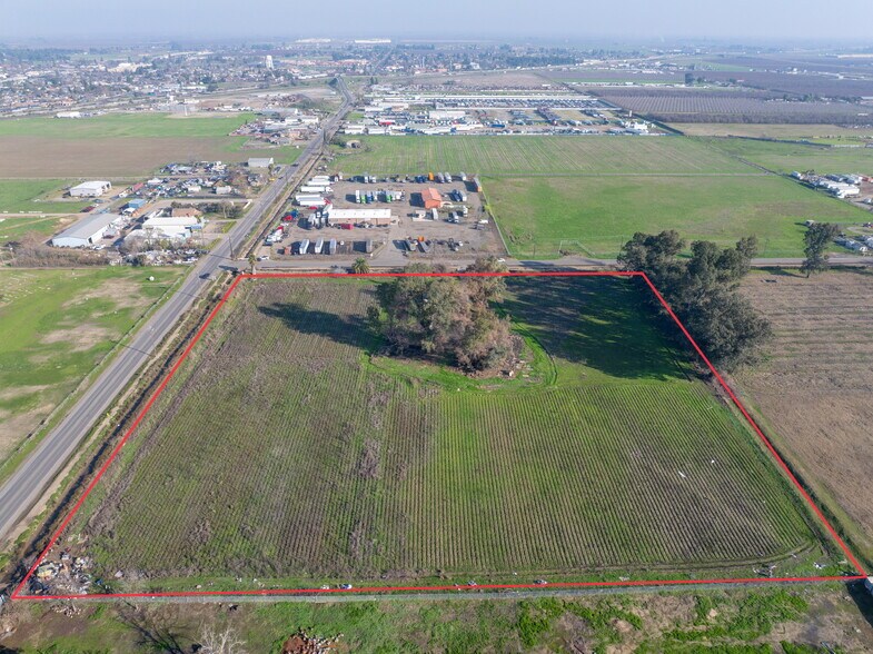 71 Tyler Rd, Merced, CA à vendre - Photo du bâtiment - Image 3 de 3
