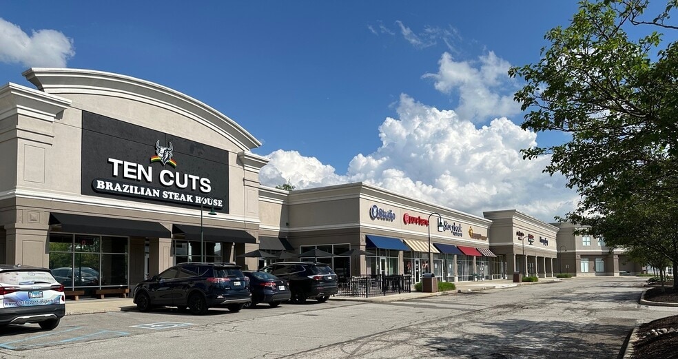 1001 N State Road 135, Greenwood, IN for lease - Building Photo - Image 1 of 5