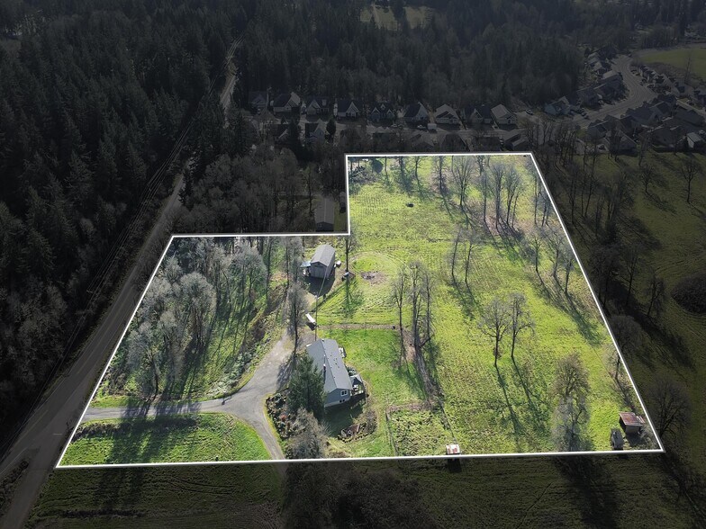 7209 Combest Ln SE, Turner, OR à vendre - Photo du bâtiment - Image 2 de 43