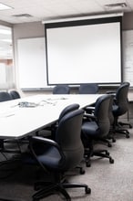 3315 N Oak Tfwy, Kansas City, MO for lease Interior Photo- Image 2 of 7