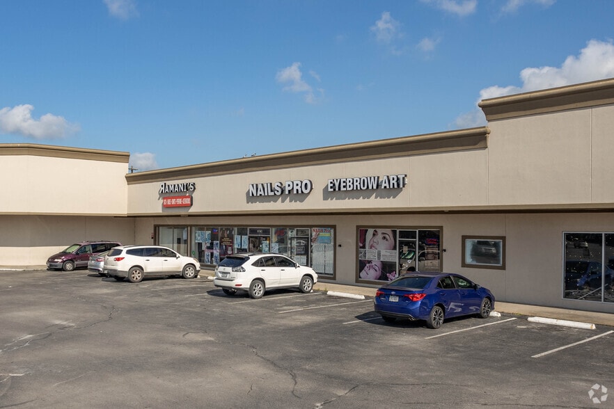 2010 Richey St, Pasadena, TX for lease - Building Photo - Image 2 of 6