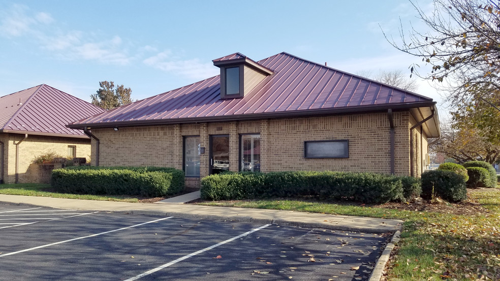 402 Chatham Square Office Park, Fredericksburg, VA à vendre - Photo du bâtiment - Image 1 de 1