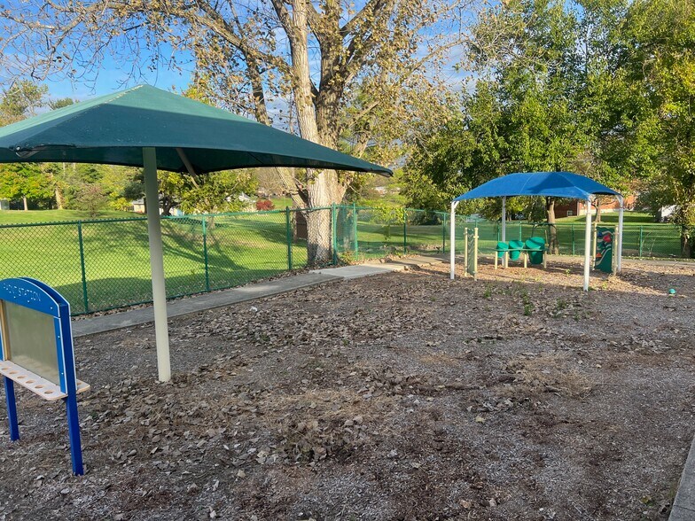 6860 Fountains Blvd, West Chester, OH à louer - Photo du bâtiment - Image 3 de 12