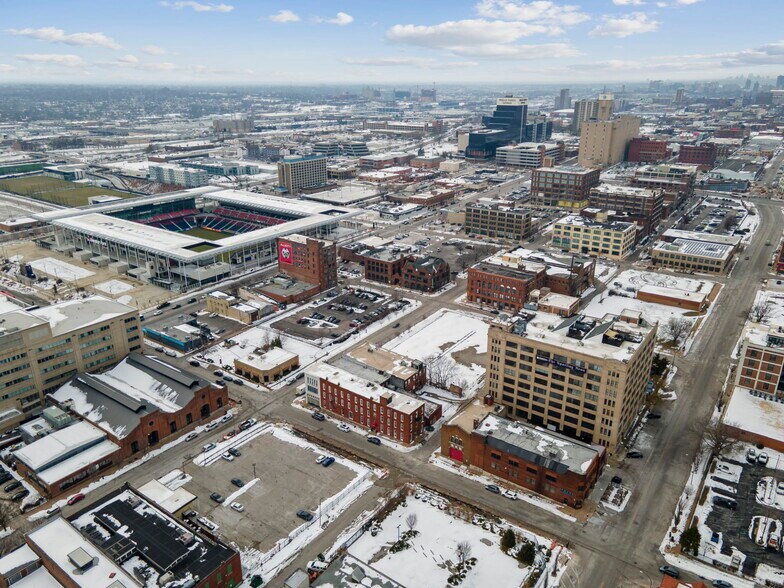 503 20th St, Saint Louis, MO à vendre - Photo du bâtiment - Image 2 de 12