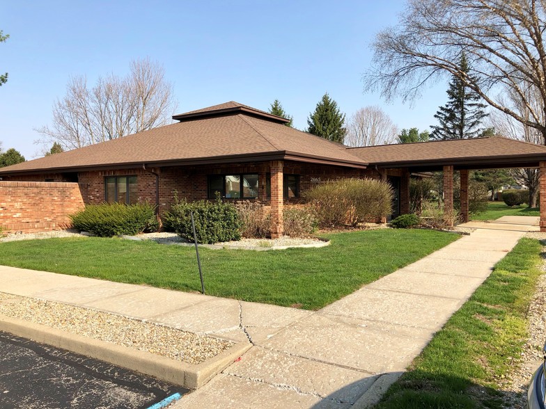 2665 Fox Pointe Dr, Columbus, IN for lease - Other - Image 3 of 19