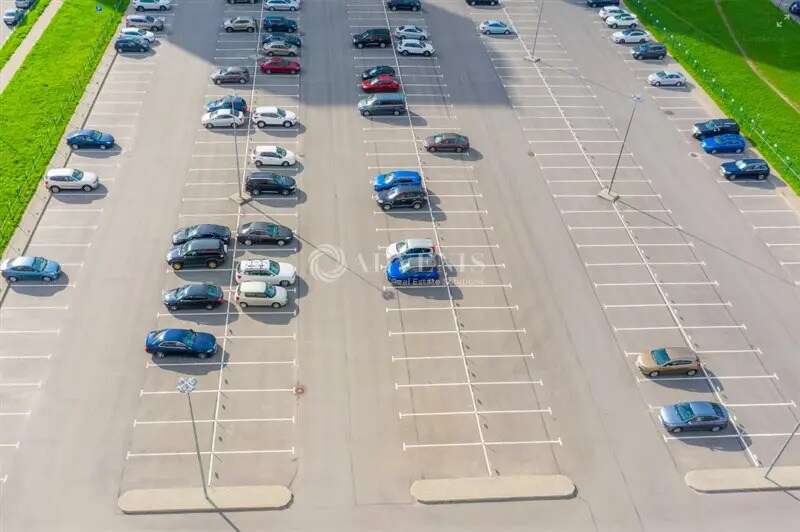 Land in Mérignac for lease Primary Photo- Image 1 of 2