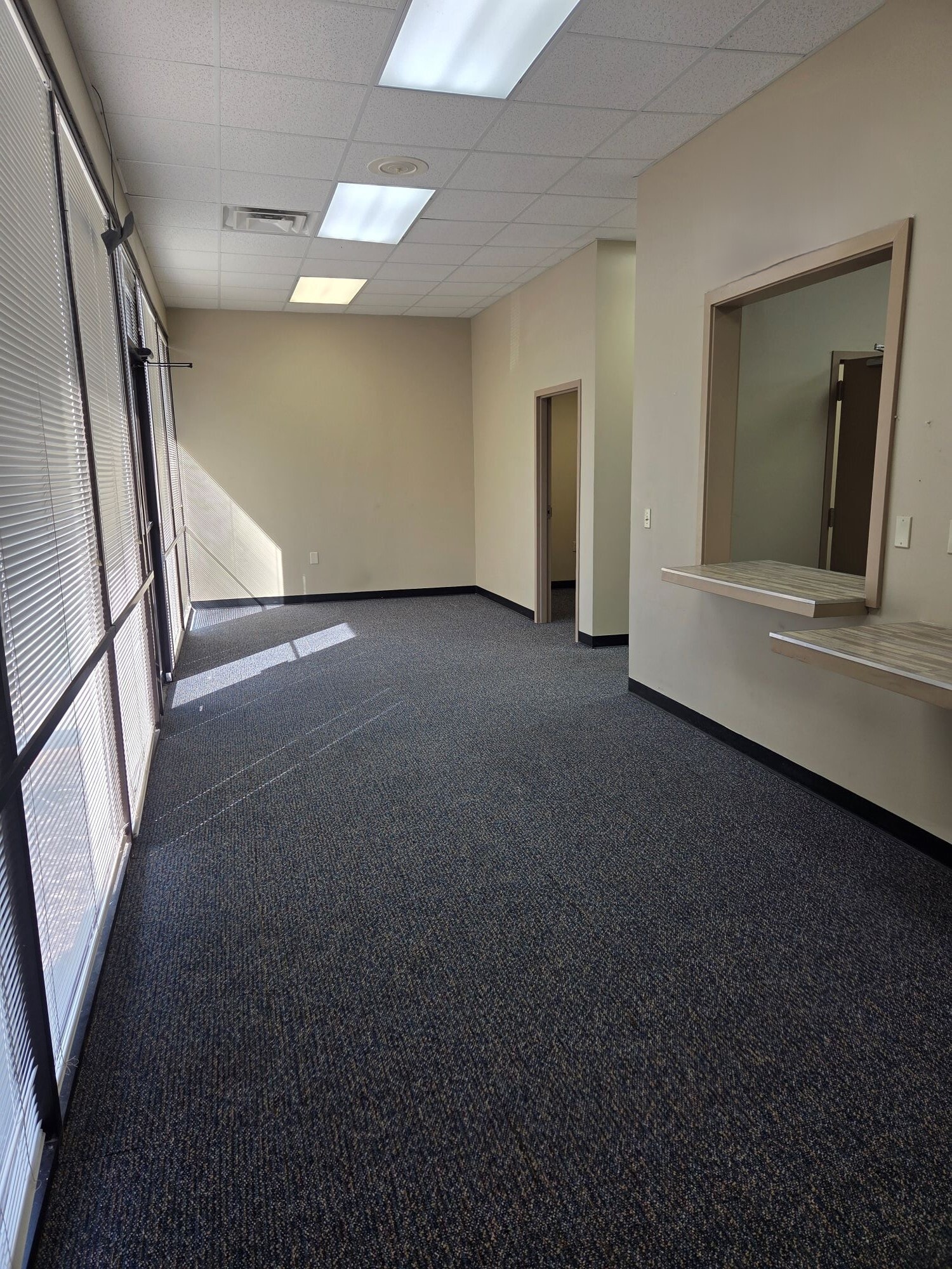 226 S Enterprize Pky, Corpus Christi, TX for lease Interior Photo- Image 1 of 8