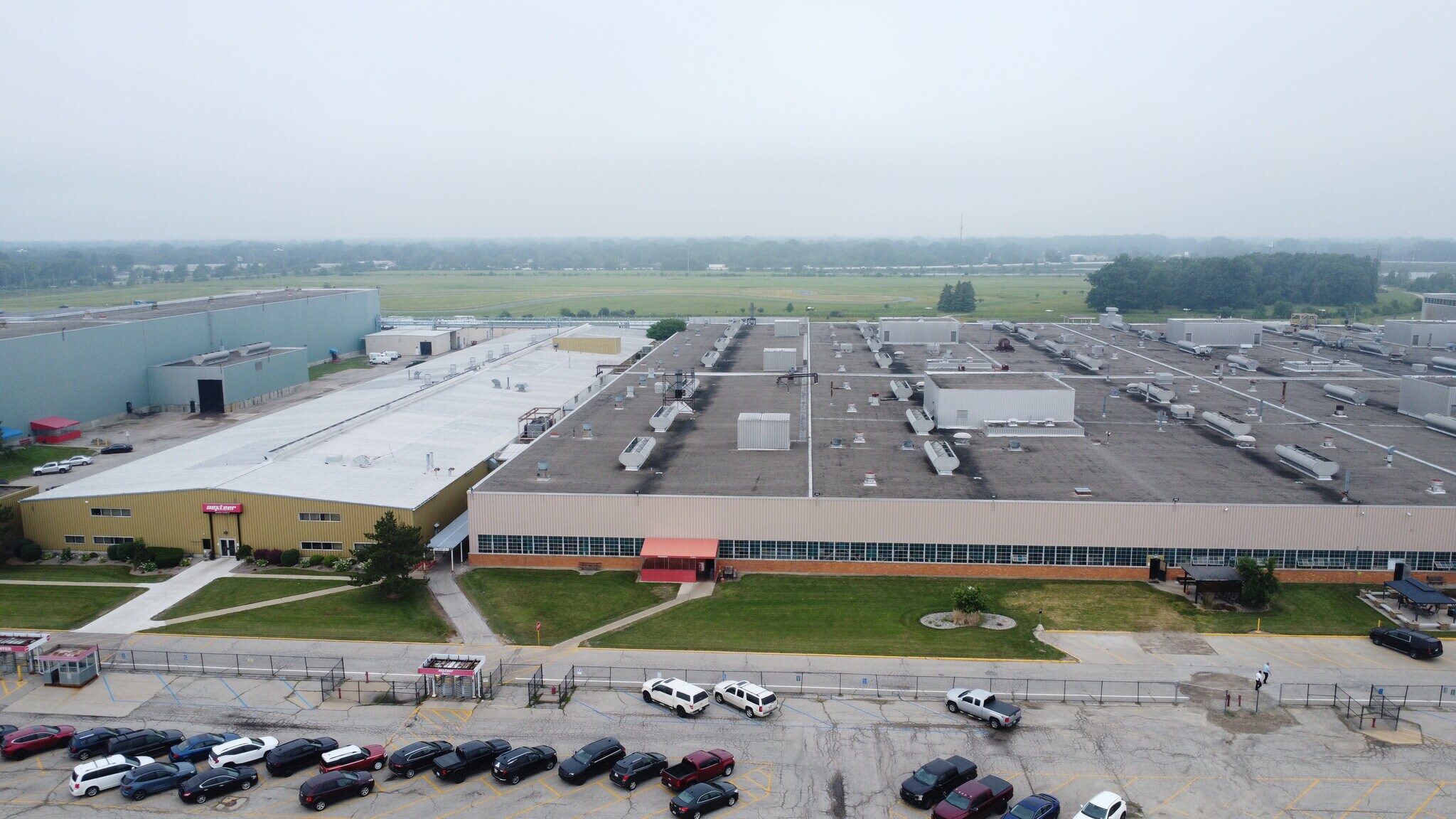 3900 Holland rd, Saginaw, MI à louer Photo du bâtiment- Image 1 de 15