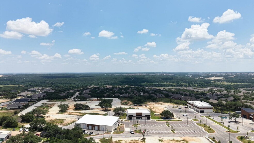 3701 W State Highway 29, Georgetown, TX à louer - Vidéo sur l’inscription commerciale - Image 2 de 9