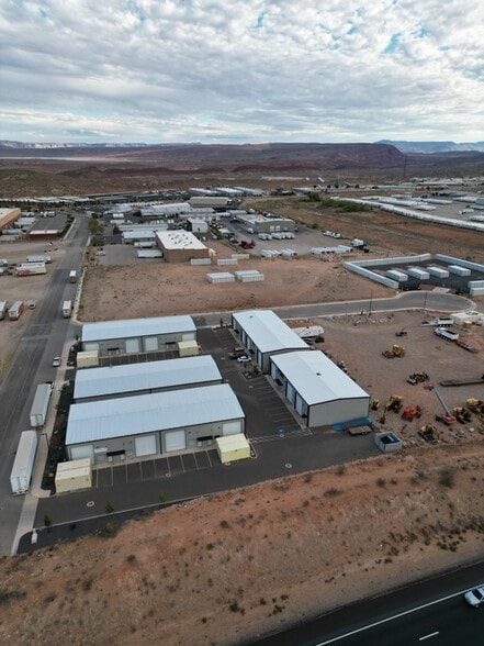 421 N 5500 W, Hurricane, UT for lease - Building Photo - Image 2 of 2