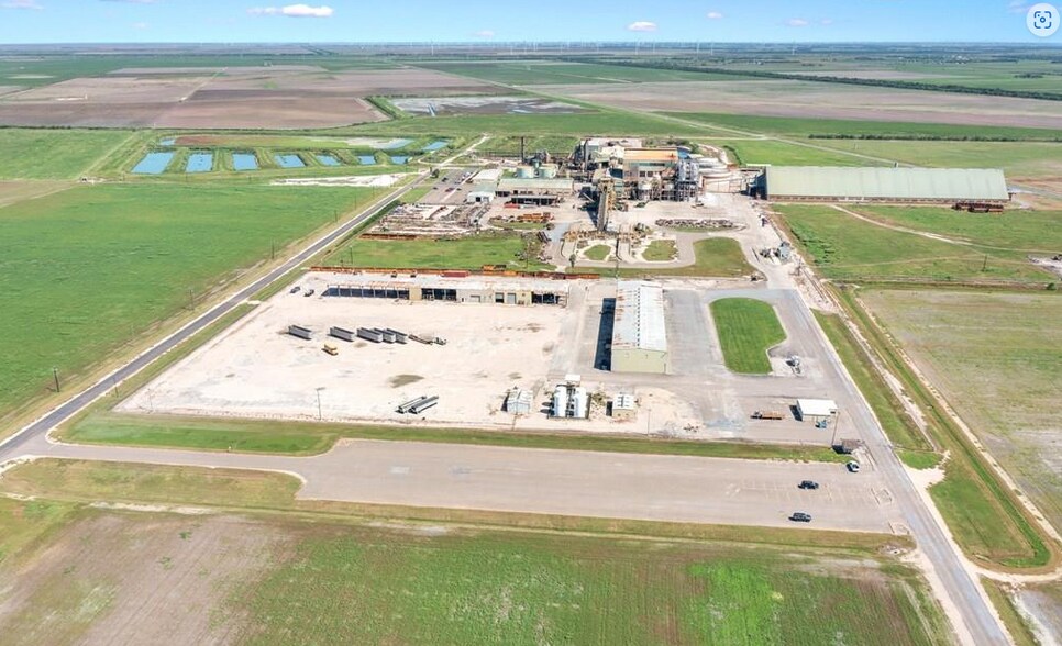 W Hwy 107, Santa Rosa, TX à vendre - Photo du bâtiment - Image 3 de 8