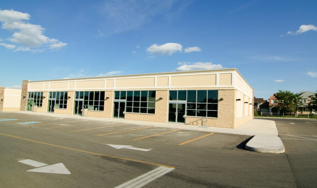 815 E 131st Ave, Tampa, FL à vendre Photo du bâtiment- Image 1 de 7