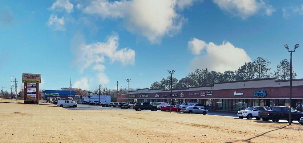 7161-7221 Highway 64, Memphis, TN for lease - Building Photo - Image 1 of 2