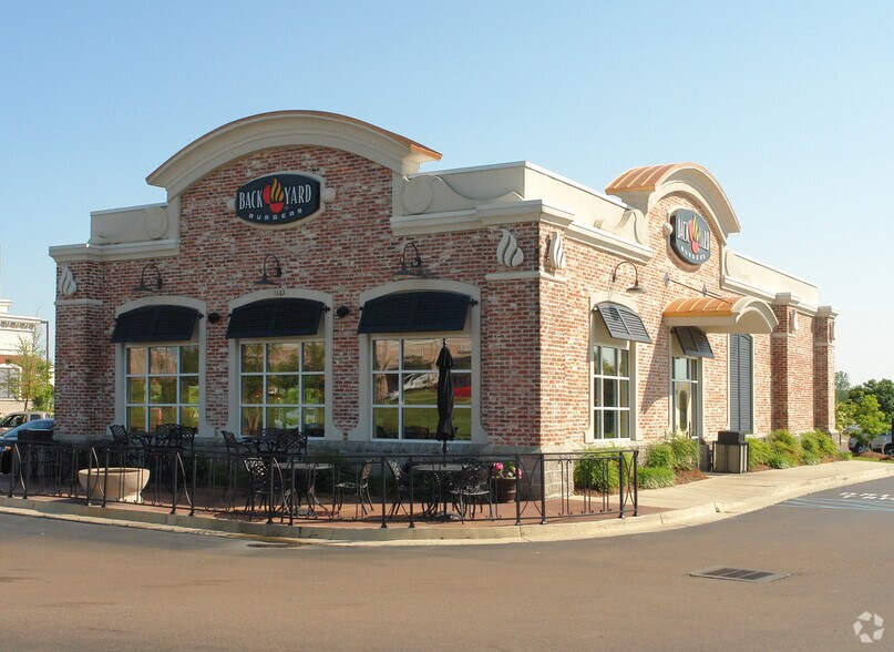 1863 Main St, Madison, MS à vendre - Photo principale - Image 1 de 6