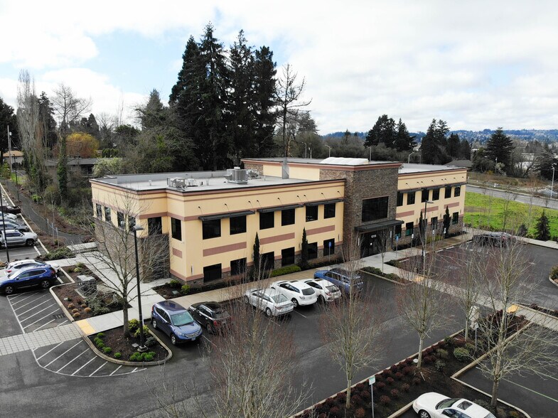 12115 SW 70th Ave, Tigard, OR à louer - Photo du bâtiment - Image 2 de 8