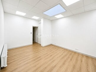 More details for 57 Rue De La Convention, Paris - Multifamily for Sale