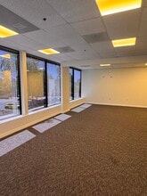 2385 Camino Vida Roble, Carlsbad, CA for lease Interior Photo- Image 2 of 4