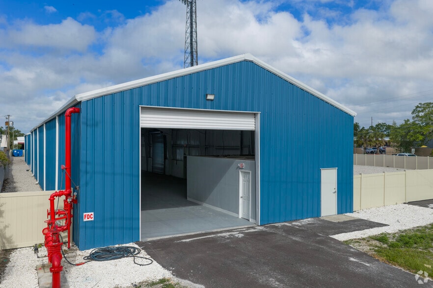 120 Pinckney St, Oldsmar, FL for lease - Building Photo - Image 1 of 9