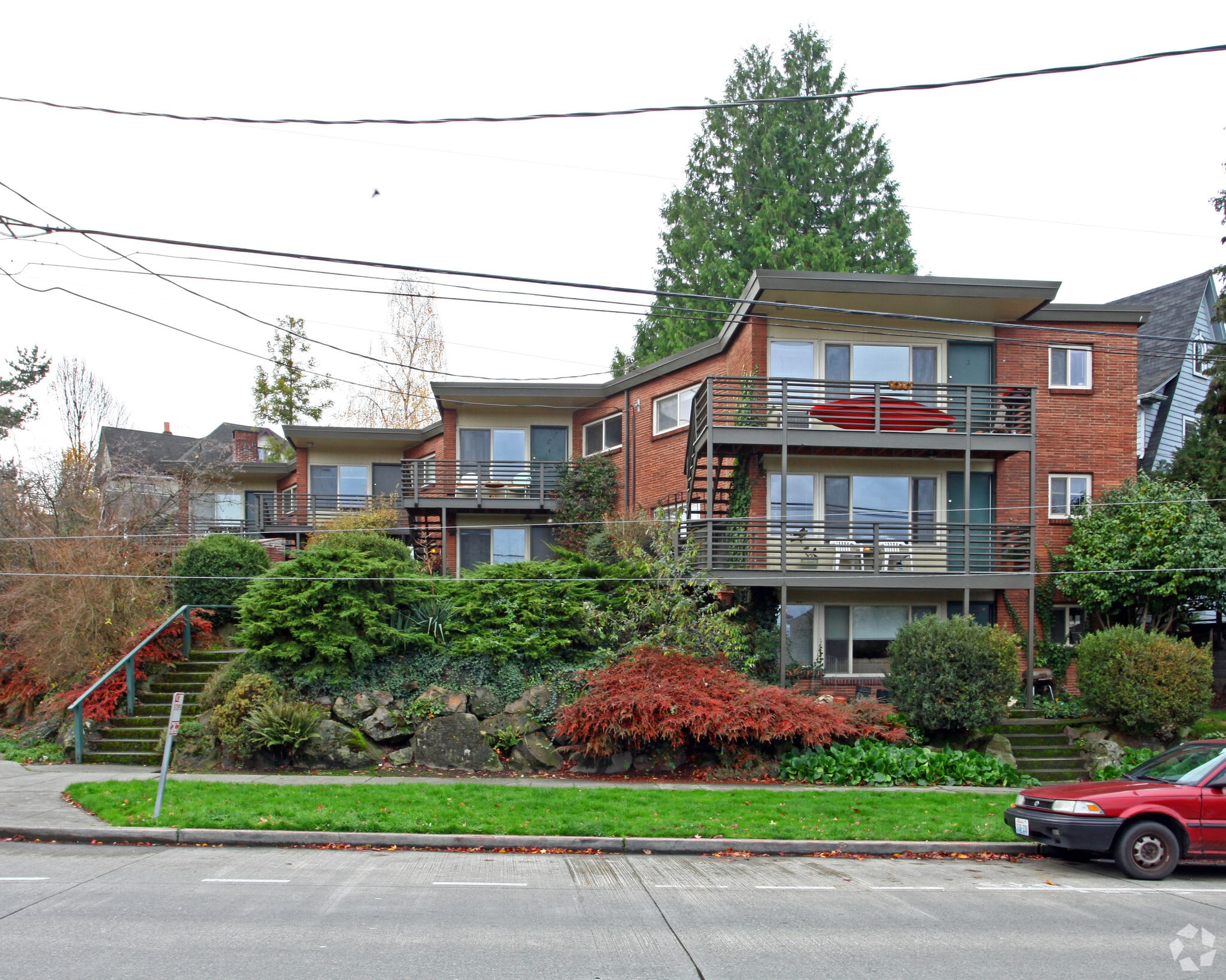 3261 Fuhrman Ave E, Seattle, WA for sale Primary Photo- Image 1 of 20