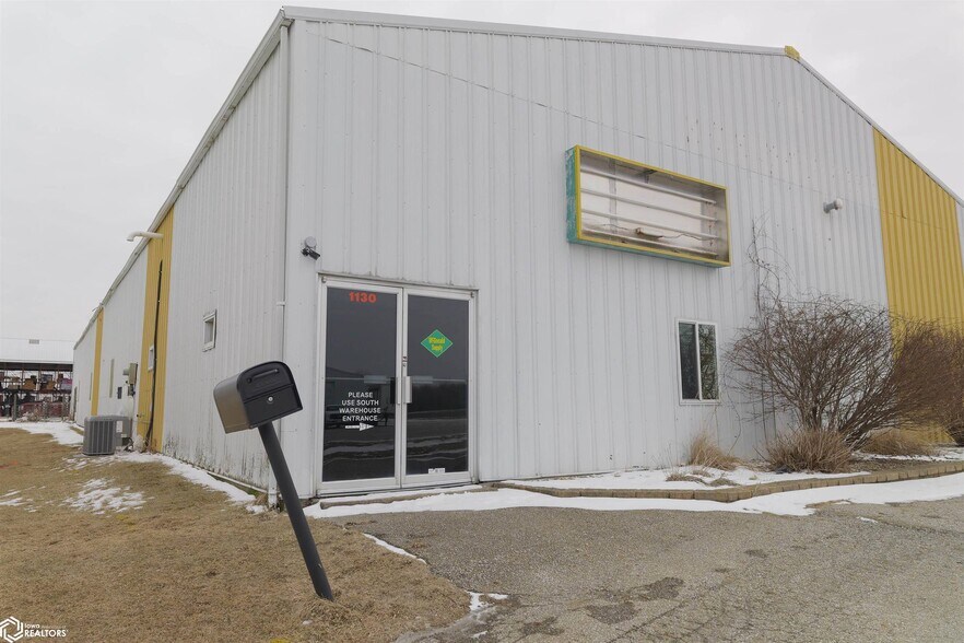 1130 Broadway St, West Burlington, IA à louer - Photo du bâtiment - Image 3 de 41