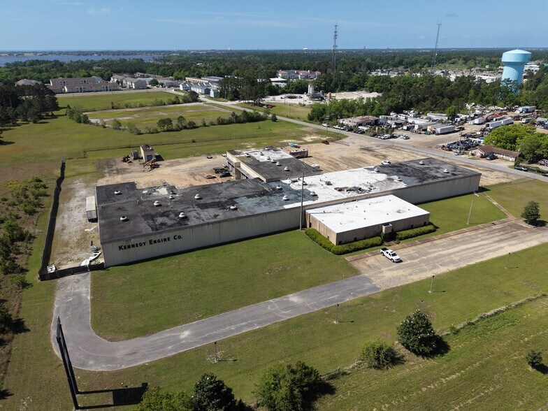 980 Motsie Rd, Biloxi, MS à vendre - Photo du bâtiment - Image 2 de 4