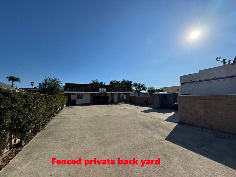 15854 Main St, La Puente, CA à louer - Photo du bâtiment - Image 2 de 4
