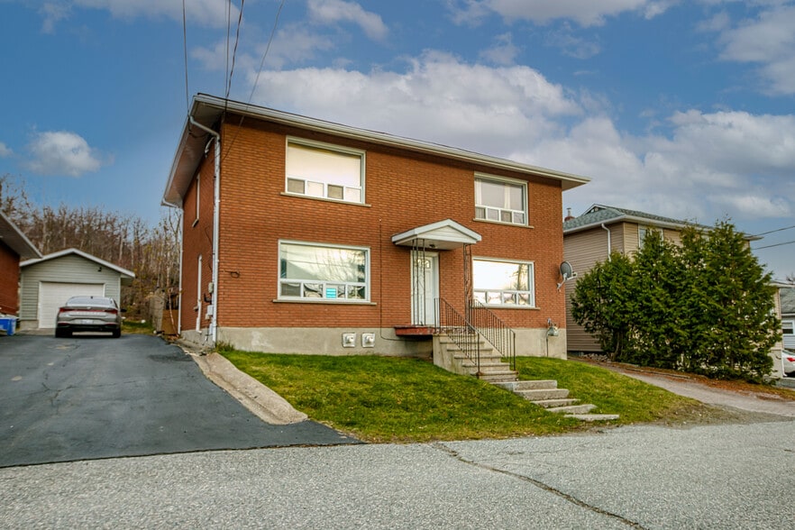 372 Marshall Ln, Sudbury, ON à vendre - Photo du bâtiment - Image 2 de 30