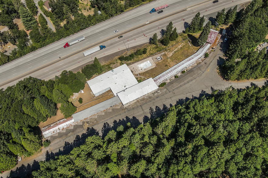 4221 Siskiyou Ave, Dunsmuir, CA for sale - Building Photo - Image 3 of 29