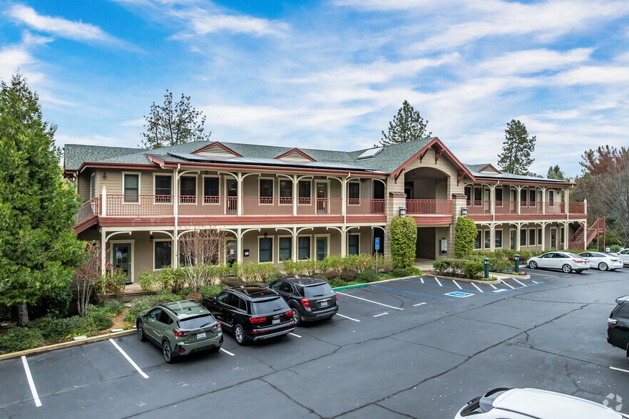 200 Auburn Folsom Rd, Auburn, CA for lease - Building Photo - Image 2 of 3