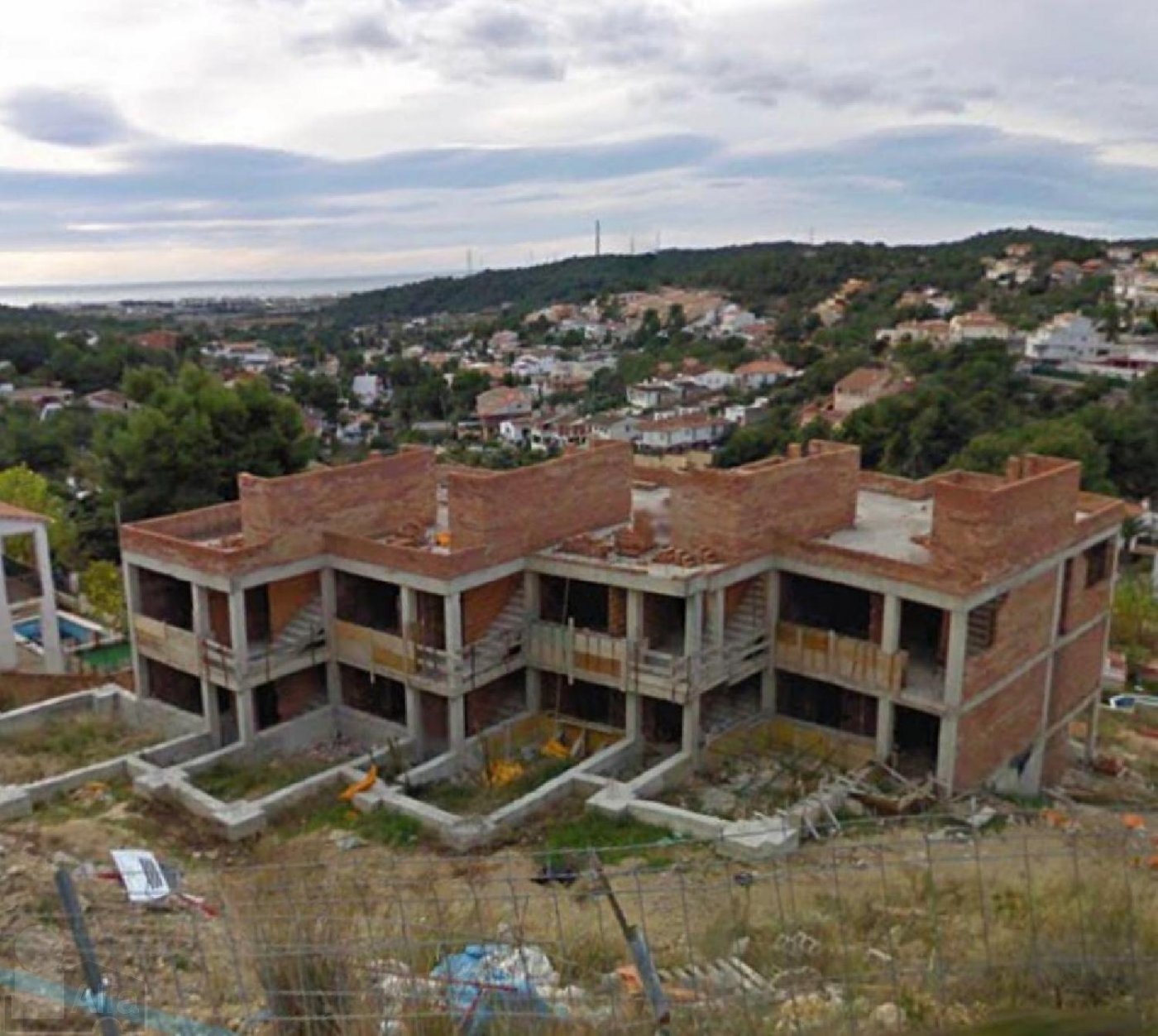 Immeuble residentiel dans Cubelles, Barcelona à vendre Photo principale- Image 1 de 6