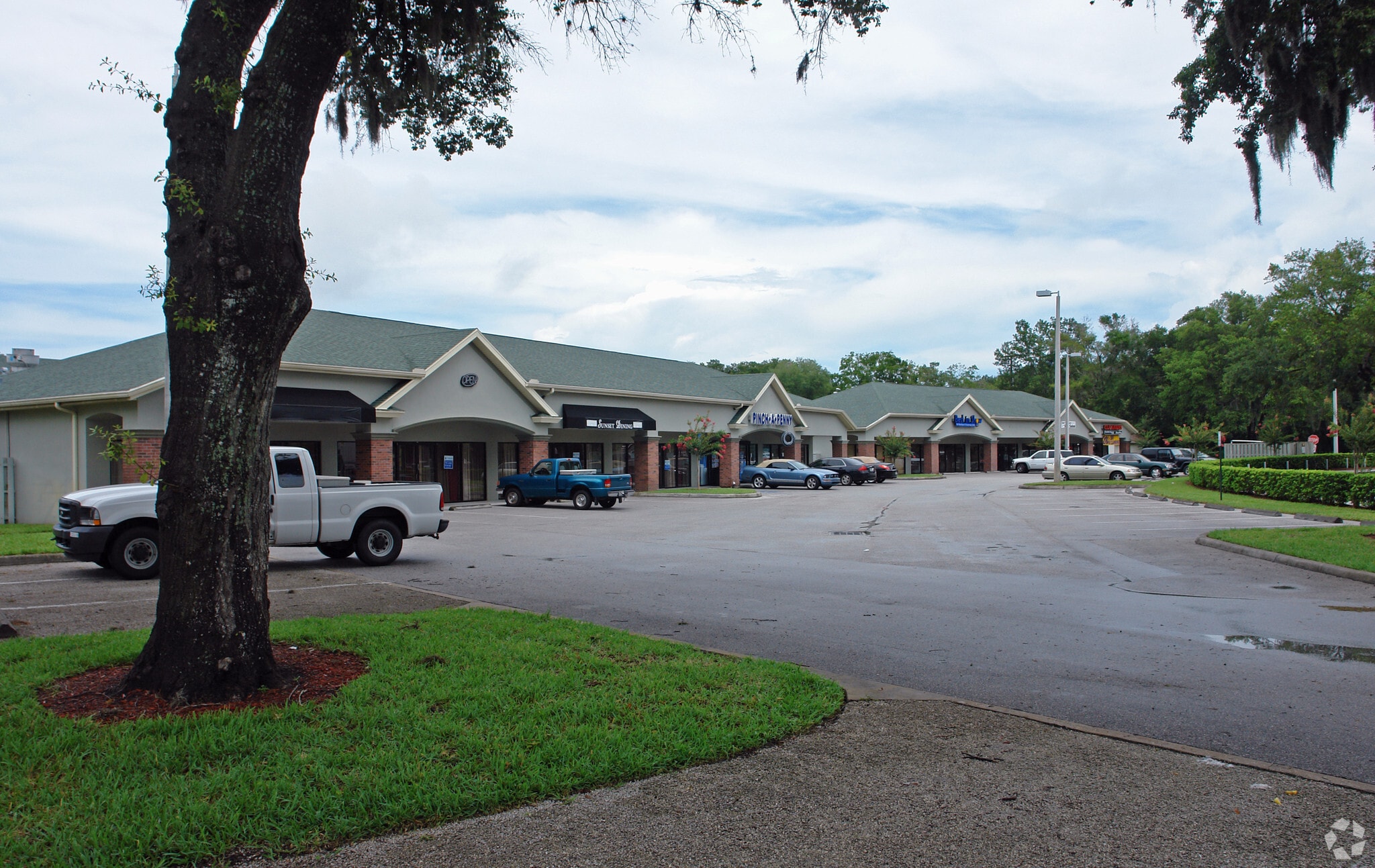 18450-18478 N U.S. Highway 41, Lutz, FL for lease Building Photo- Image 1 of 13