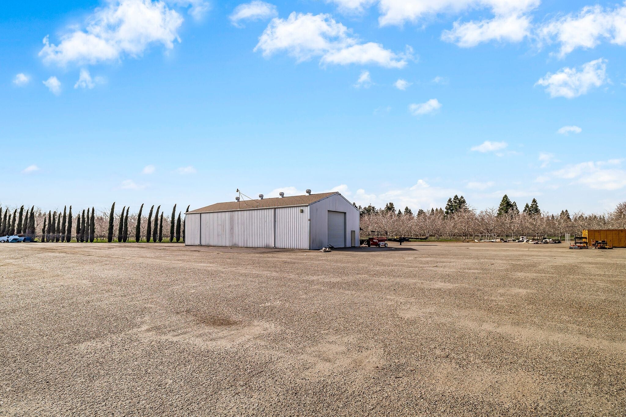 89 Loren Ave, Chico, CA for lease Building Photo- Image 1 of 6