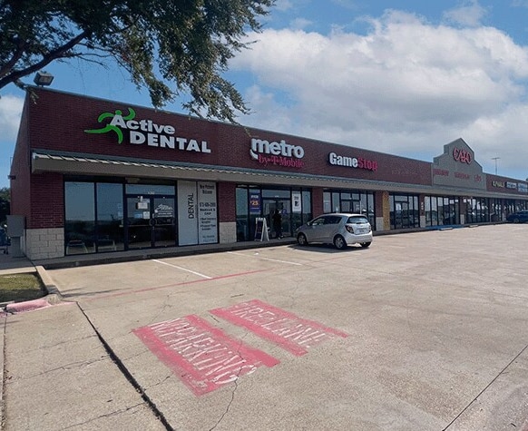 2205 Interstate 20 W, Grand Prairie, TX for lease - Building Photo - Image 1 of 2