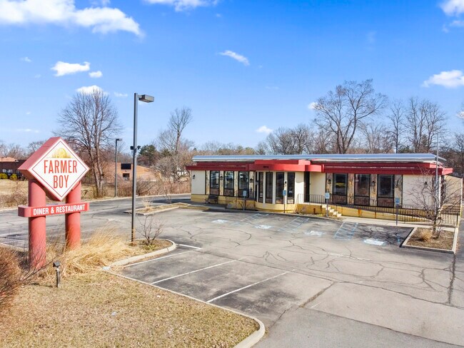 More details for 1975 Central Ave, Albany, NY - Retail for Sale