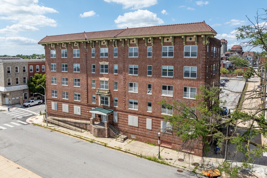 1701 Madison Ave, Baltimore, MD for sale - Building Photo - Image 2 of 6
