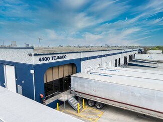 Plus de détails pour 4400-4448 Tejasco, San Antonio, TX - Industriel à louer