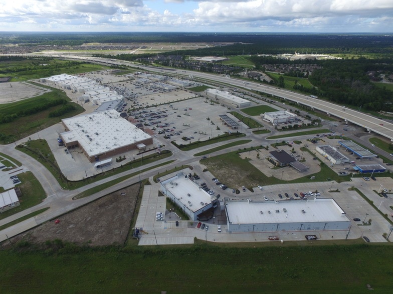 12230 West Lake Houston Pky, Houston, TX à louer - Aérien - Image 2 de 6