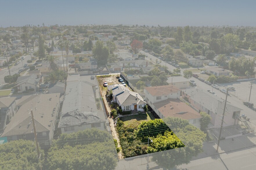 3520 W Florence Ave, Los Angeles, CA à vendre - Aérien - Image 2 de 12