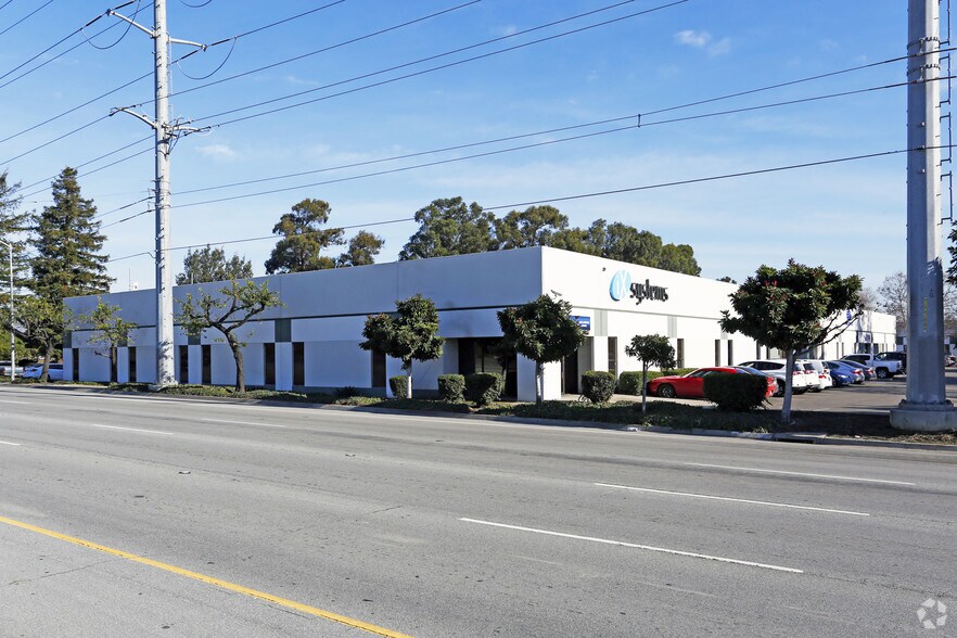2490 Kruse Dr, San Jose, CA for lease - Primary Photo - Image 1 of 4