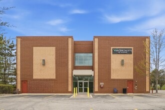795 Ela Rd, Lake Zurich, IL for lease Building Photo- Image 1 of 22