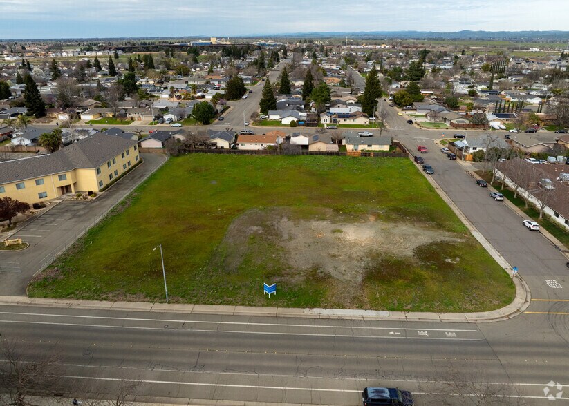 1603 3rd St, Lincoln, CA à vendre - Photo du bâtiment - Image 2 de 3