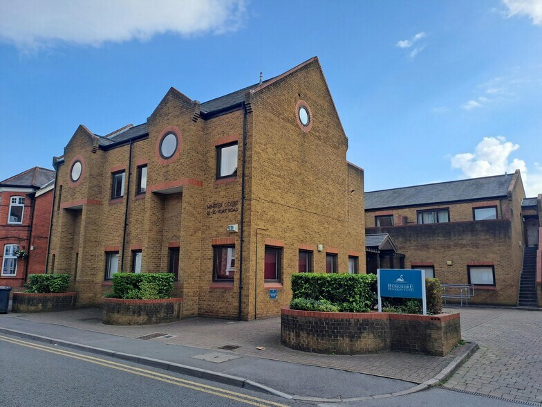 22-30 York Rd, Maidenhead à louer - Photo du bâtiment - Image 1 de 4