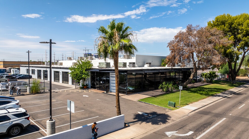 1000 N McClintock Dr, Tempe, AZ for sale - Building Photo - Image 2 of 8