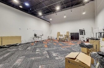 1135 N Highland Ave, Los Angeles, CA for sale Interior Photo- Image 2 of 7