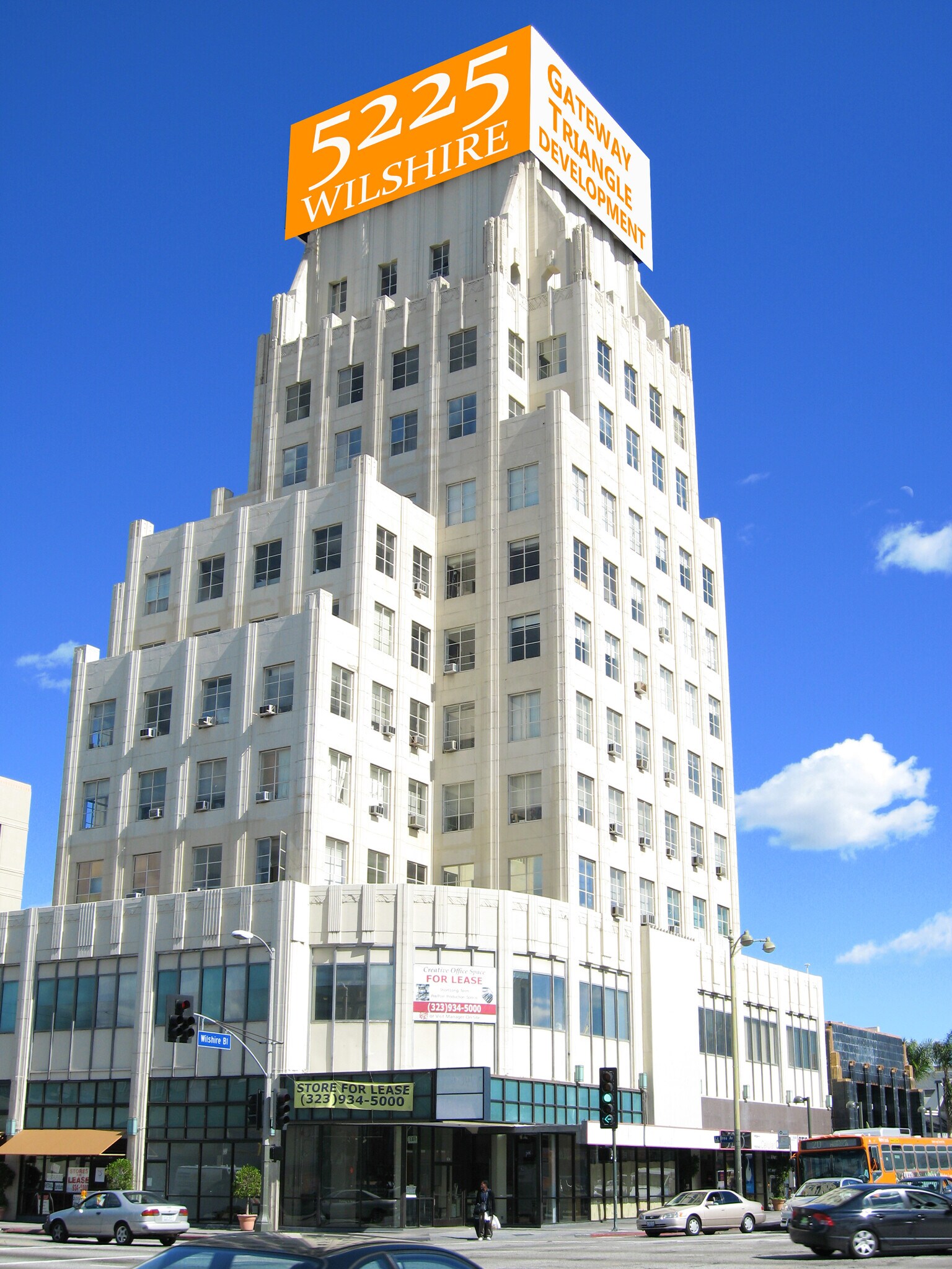 5225 Wilshire Blvd, Los Angeles, CA à louer Photo du bâtiment- Image 1 de 22