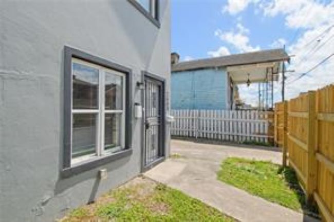 2669 New Orleans St, New Orleans, LA à vendre - Photo du bâtiment - Image 2 de 15