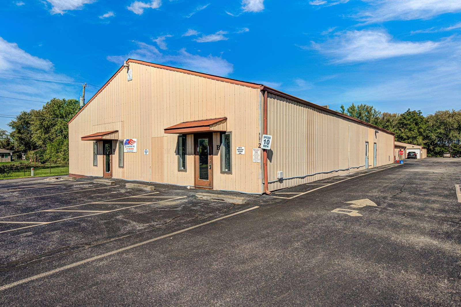 5342 Elmwood Ave, Indianapolis, IN for lease Interior Photo- Image 1 of 5