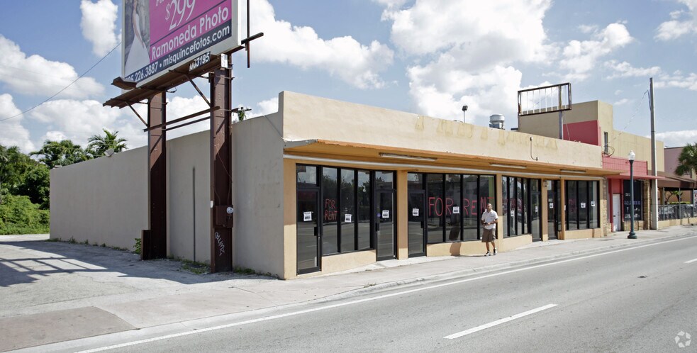 5769 SW 8th St, West Miami, FL à vendre - Photo du bâtiment - Image 3 de 34