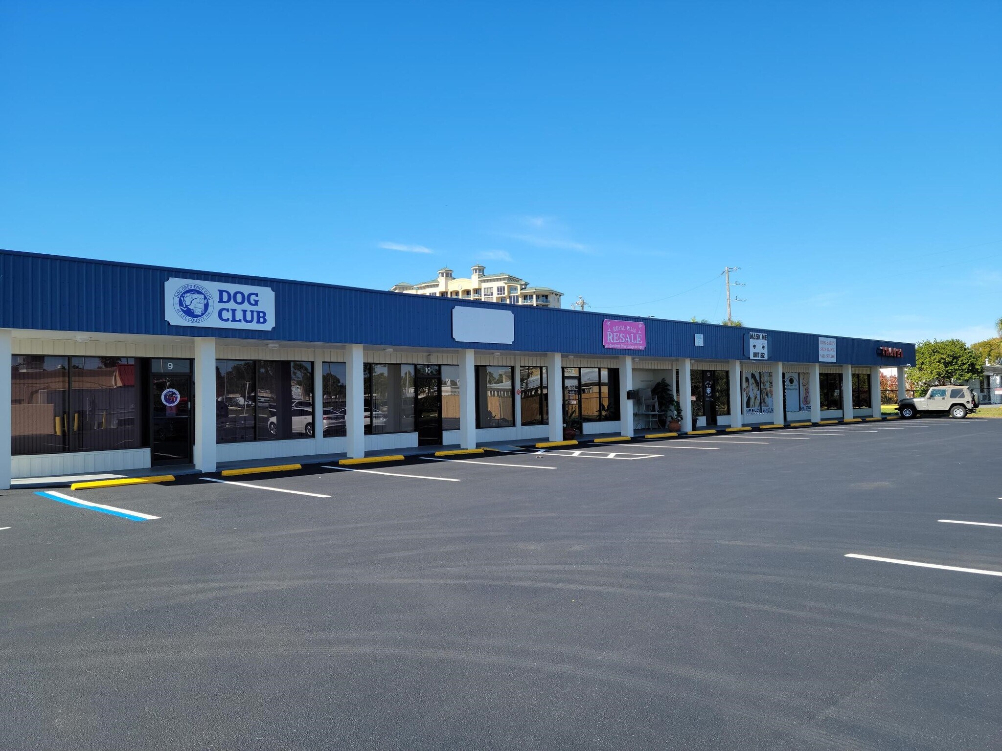 13161 N Cleveland Ave, North Fort Myers, FL à louer Photo du bâtiment- Image 1 de 3