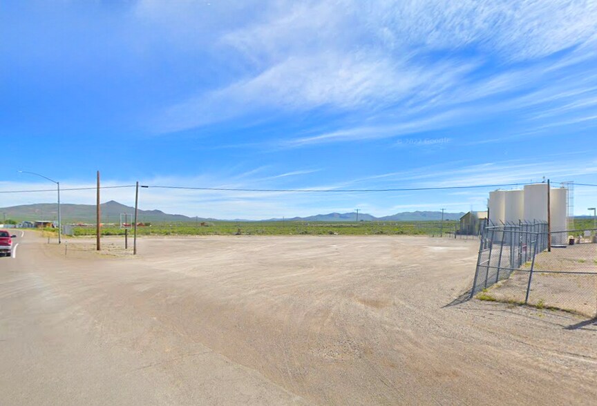 881 Hwy 40 Hwy, Wells, NV for sale - Building Photo - Image 3 of 21